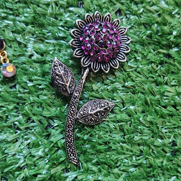 Purple Rhinestones Brooches - Picture 6 of 11